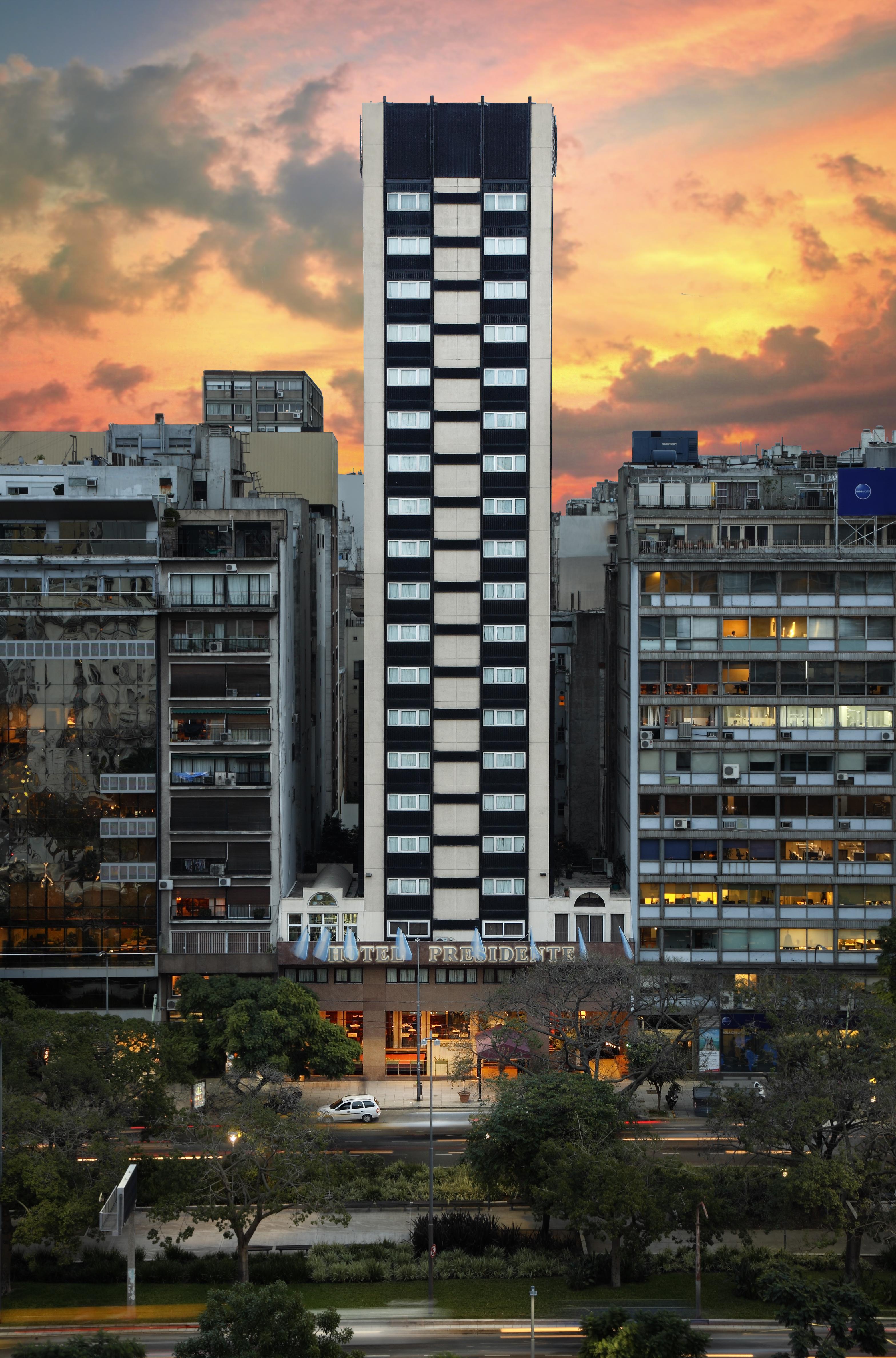 Hotel Presidente Buenos Aires Exterior photo
